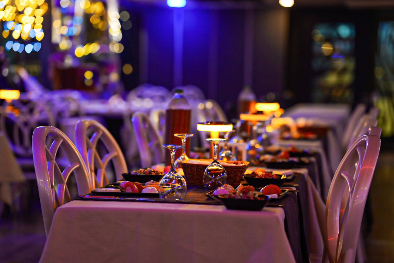 STANDARD PRİVATE TABLE NO ALCOHOL (Meeting Point)