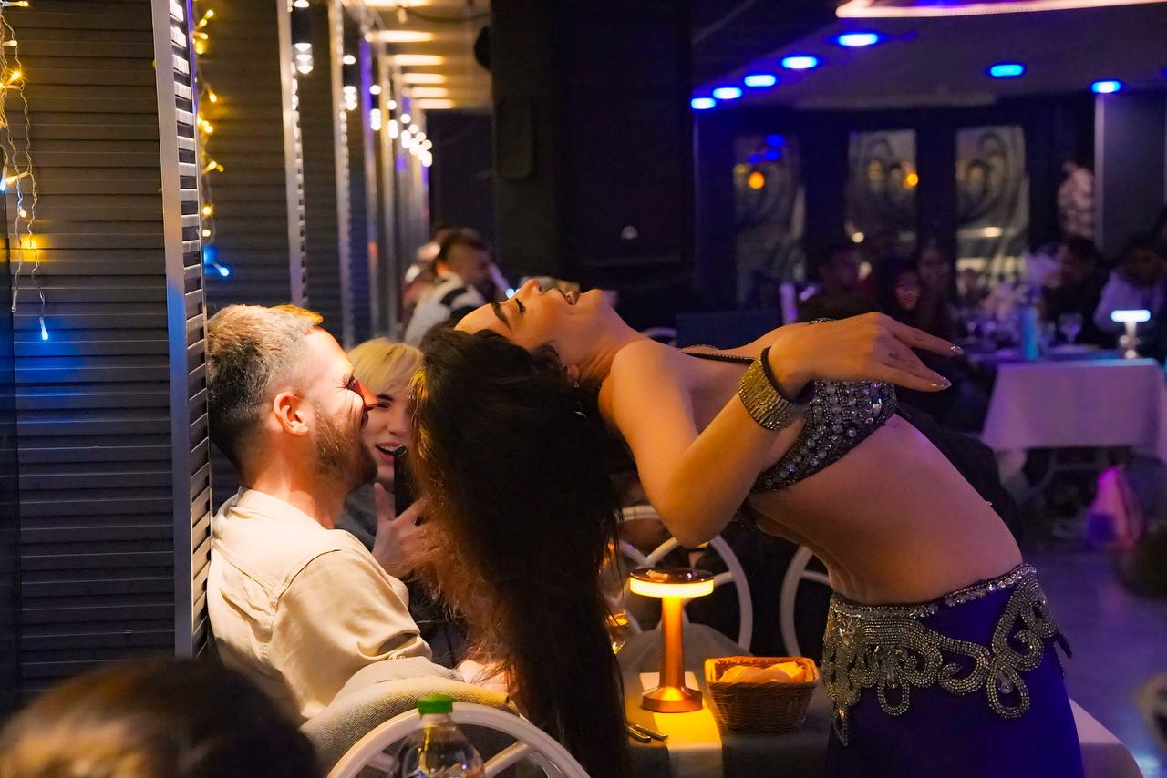 STANDARD PRİVATE TABLE NO ALCOHOL (Meeting Point)