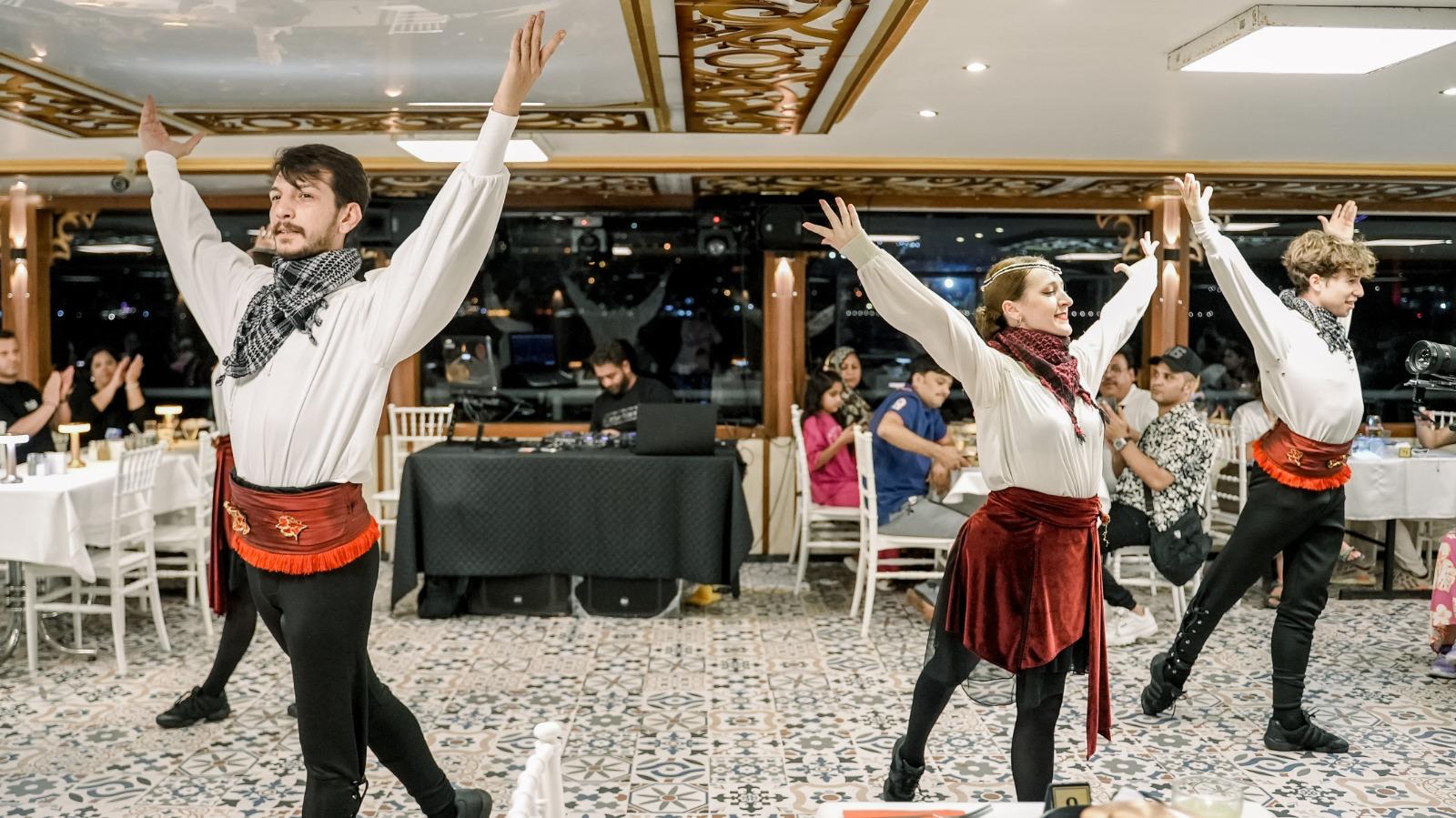 New Year Dinner Cruise (Middle Area Table) with Transfers