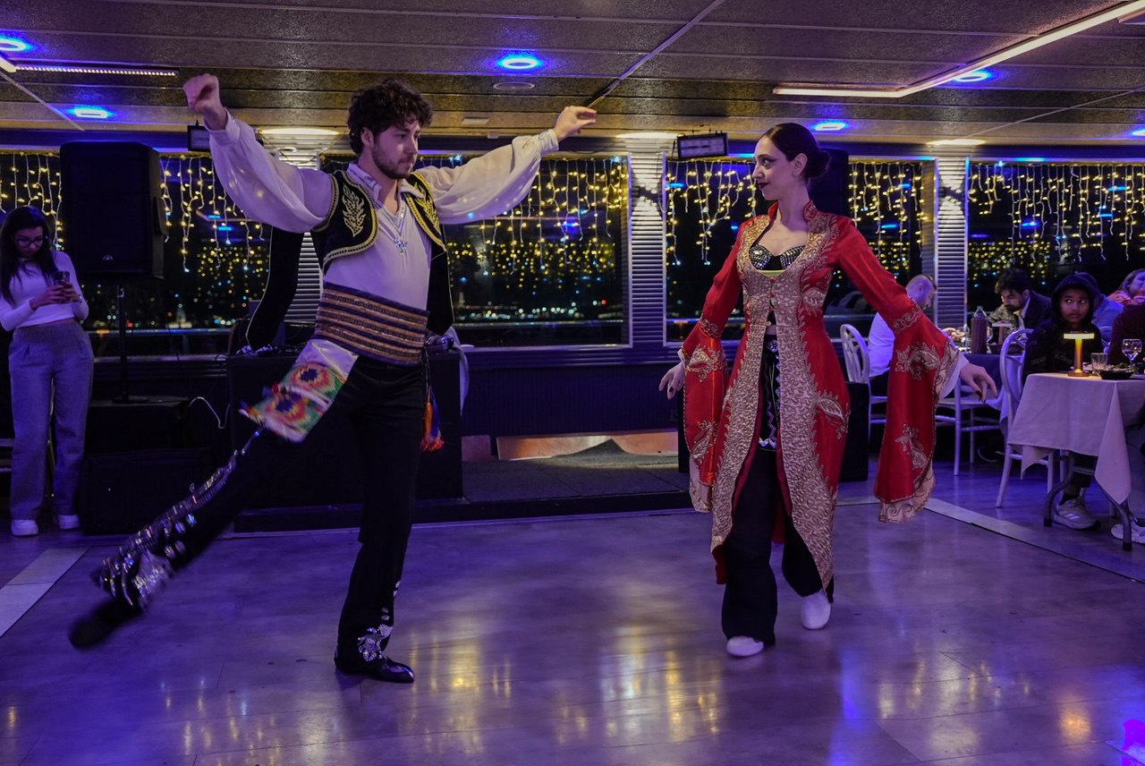 STANDARD PRİVATE TABLE NO ALCOHOL + Pick up&Drop off