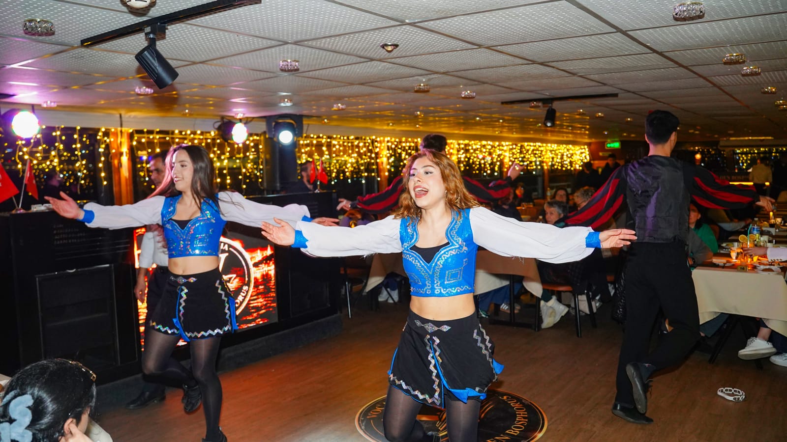 STANDARD PRİVATE TABLE NO ALCOHOL + Pick up&Drop off