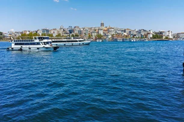 Bosphorus Lunch Cruise Tour
