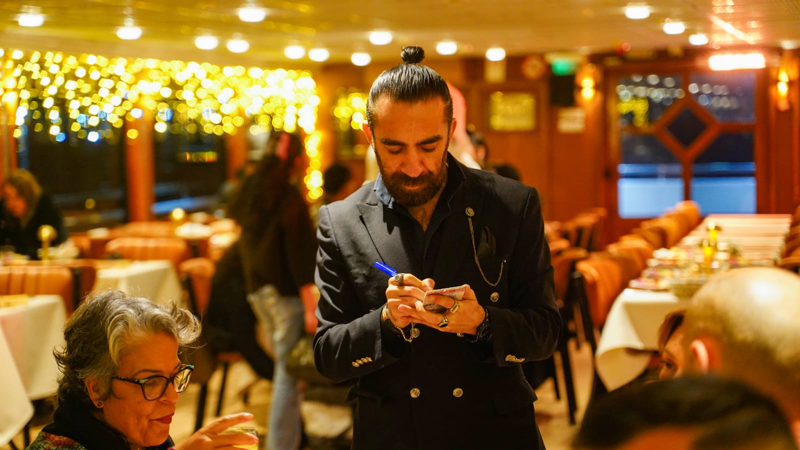 STANDARD PRİVATE TABLE WITH ALCOHOL (Meeting Point)