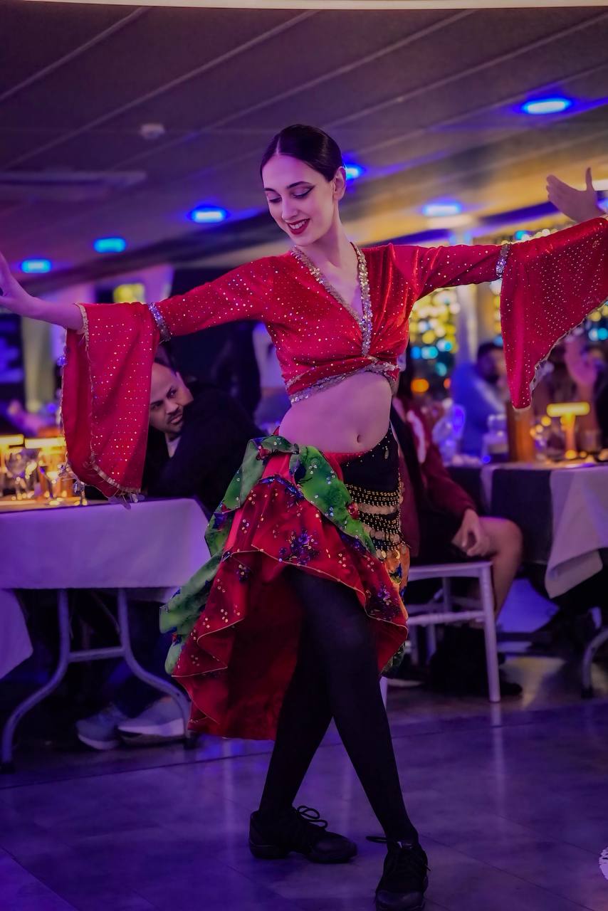 STANDARD PRİVATE TABLE WİTH ALCOHOL + Pick up&Drop off