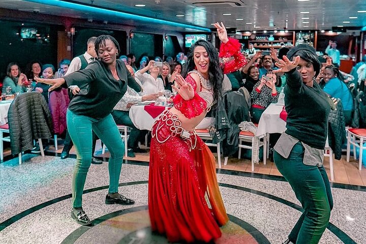 Women's Day Bosphorus Dinner Cruise (Non-Alcohol Menu) 