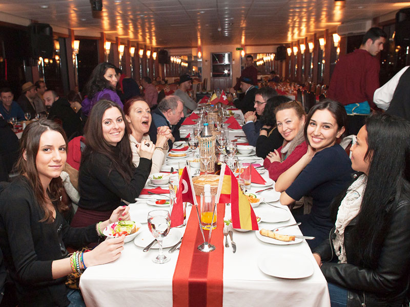 Women's Day Bosphorus Dinner Cruise (Non-Alcohol Menu) 