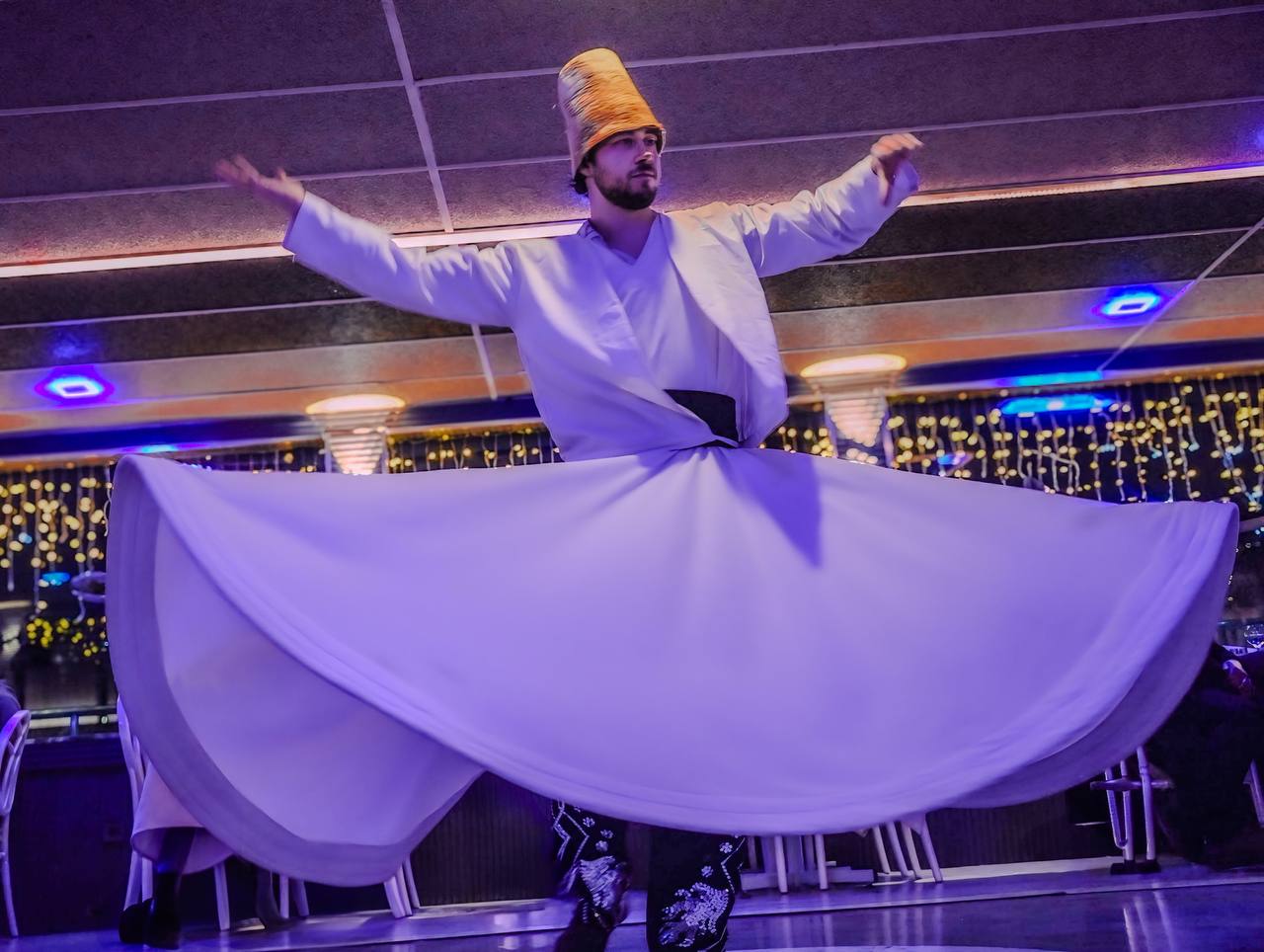 New Year Dinner Cruise (Backside Sharing Table) Meeting point