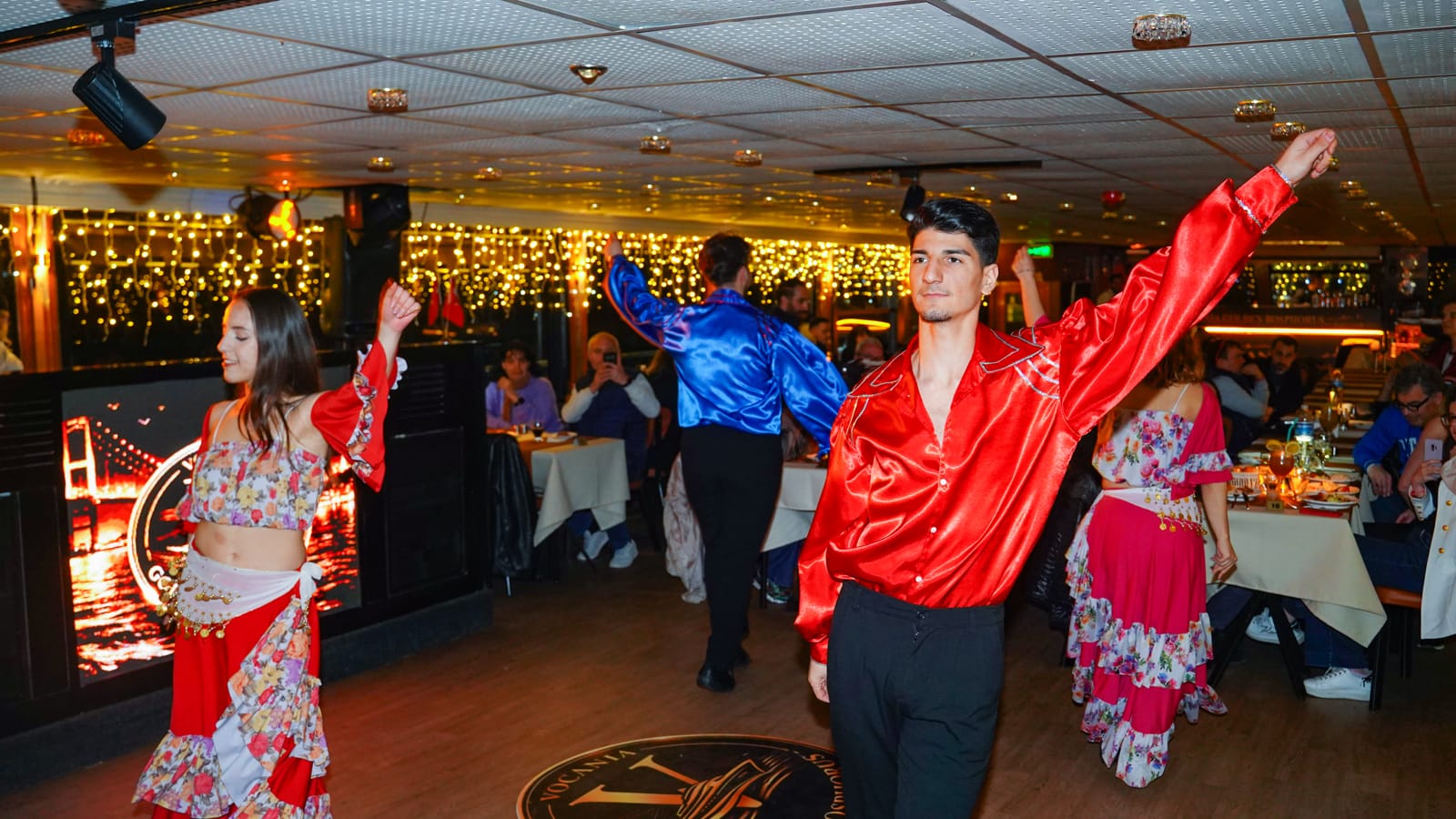 VIP PRİVATE TABLE NO ALCOHOL (Meeting Point)