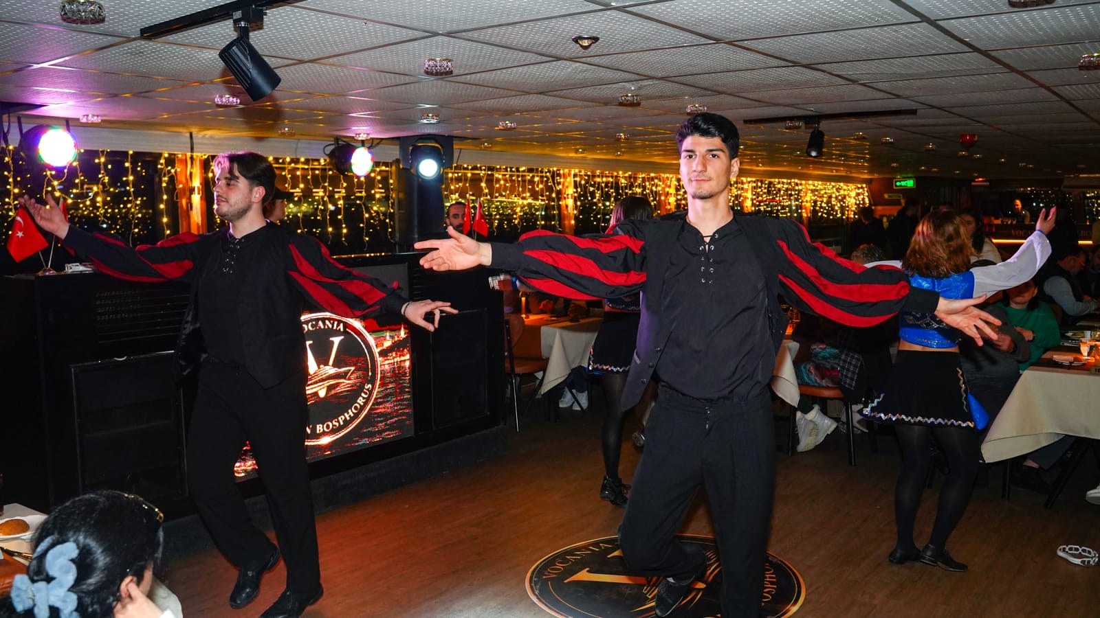 VIP PRİVATE TABLE NO ALCOHOL + Pick up&Drop off